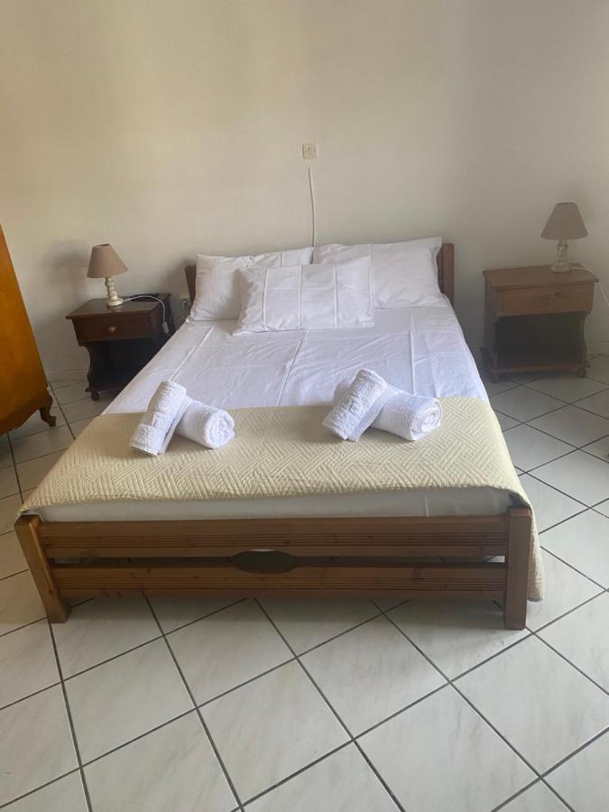 Apartamento Amnia Agios Romanos Exterior foto